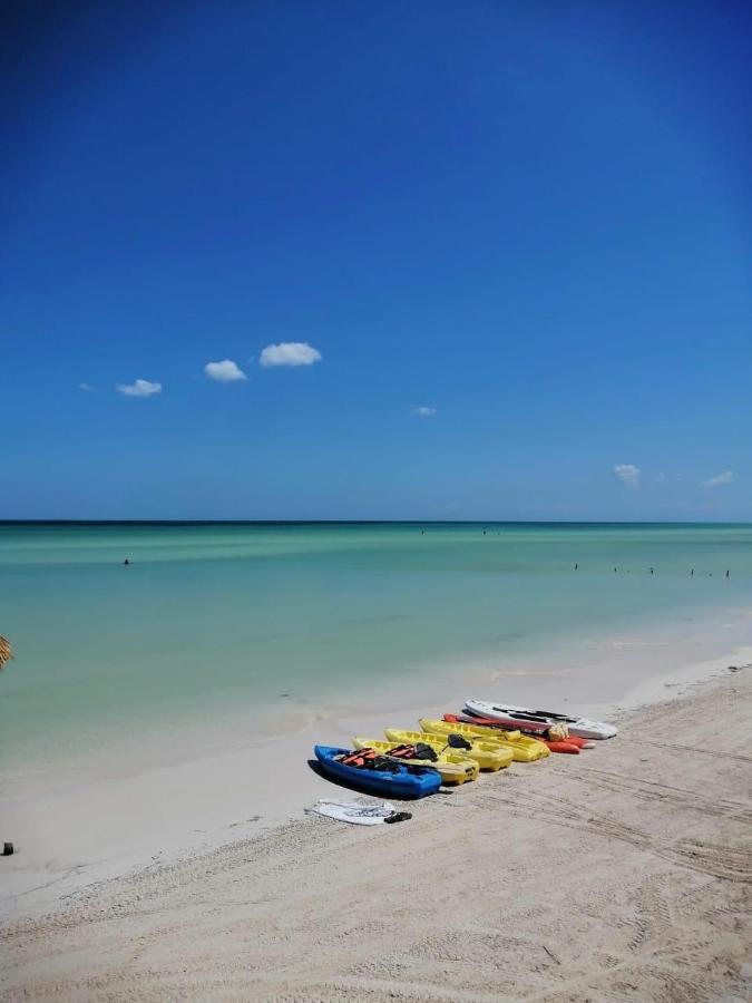 Hotel Mayari Holbox ภายนอก รูปภาพ Beach at Cayo Largo del Sur